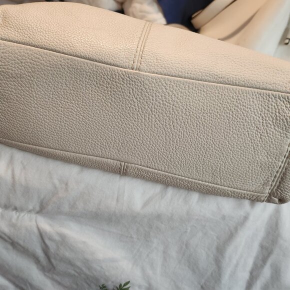 Coach leather handbag like new - Picture 6 of 6